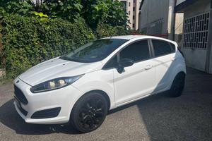 FORD Fiesta Plus 1.5 TDCi 75CV 5 porte