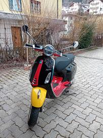 Piaggio Vespa 50 Primavera - 2023