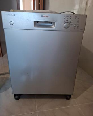 lavastoviglie Bosch SynthesiPlus 14 coperti
