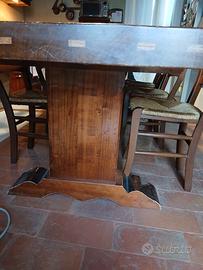 Tavolo cucina o taverna  + sedie 