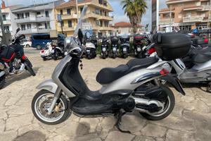 Piaggio Beverly 500