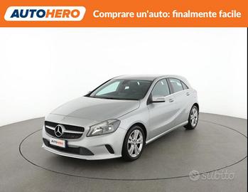 MERCEDES-BENZ A 200 YK54234