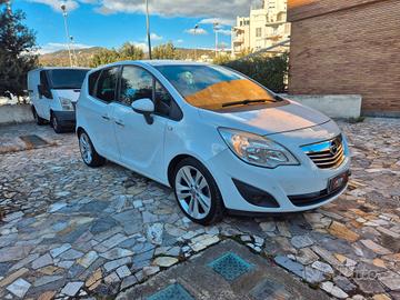 Opel Meriva 1.4 Turbo 140CV Cosmo