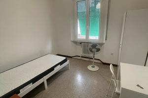 Stanza singola in centro per ragazzo