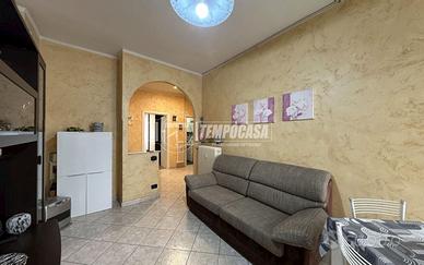 AMPIO BILOCALE CON DOPPIA ESPOSIZIONE