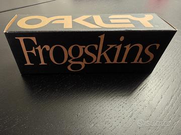Occhiali da sole Oakley Frogskins nuovi