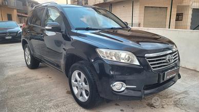 Toyota RAV 4 2.2 D-4D 150 CV Exclusive