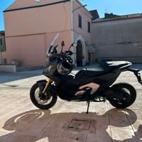 Xadv 750 2023