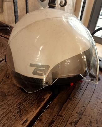 2 caschi-scooter usati