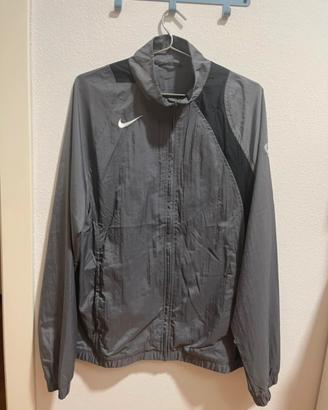 Nike Performance Total 90