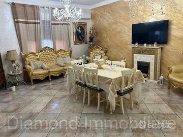 Appartamento con terrazzo a Fiumefreddo di Sicilia