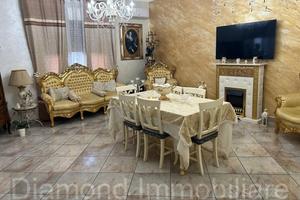 Appartamento con terrazzo a Fiumefreddo di Sicilia