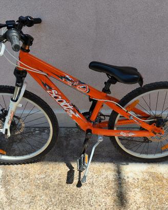 BICICLETTA SCOTT 24"