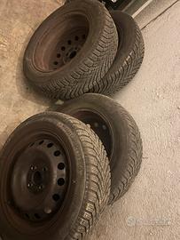 4 gomme Continental e 4 cerchi