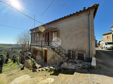 4 LOCALI A MONTEBUONO