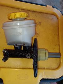 POMPA FRENI VANETTE NISSAN 2300 D