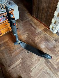 Monopattino Ninebot Segway E 22