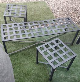 Tavolino e 2 sagabelli in ferro battuto 