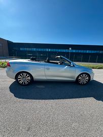 Vw EOS.   UNICA