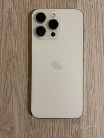 IPhone 15 Pro Max Titanio Bianco BATTETIA 95%