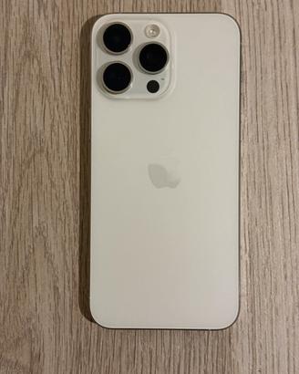 IPhone 15 Pro Max Titanio Bianco BATTETIA 95%