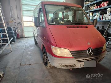 MERCEDES SPRINTER 9 POSTI