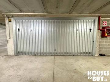Box / Garage di 45 m² a Milano