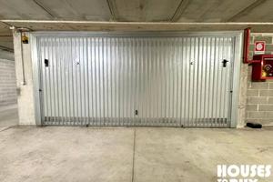 Box / Garage di 45 m² a Milano