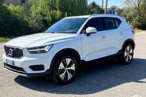 Volvo XC40 Recharge Plug-in Hybrid 2022