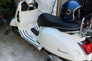 Vespa GTS 300 S