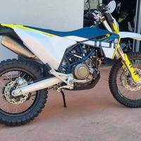 Husqvarna 701 Enduro Aziendale