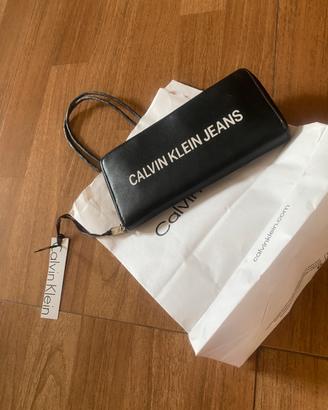 Portafoglio donna calvin klaim