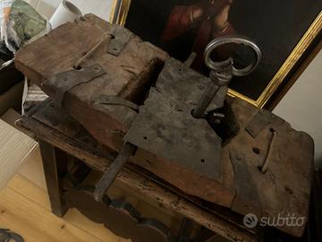 Antica serratura con chiave Alto Adige