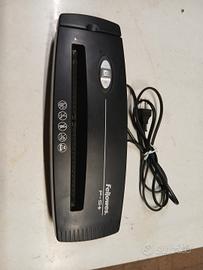 Tagli carta Fellowes P-5+ X Ricambi funziona solo