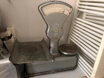 Bilancia Berkel da restaurare