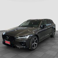 VOLVO V60 V60 B4 (d) automatico Plus Dark