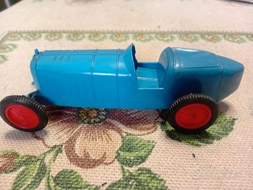 INGAP Fiat 2 Litri, scala 1/40 plastica