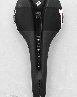 Prologo Nago Evo PAS System Saddle Carbon 275x134