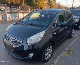 Kia Venga 1.4 Benz. Neopatentati permute