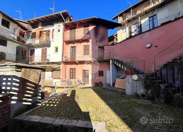 CASA DI CORTE A ANDORNO MICCA