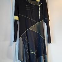 Abito longuette asimmetrico