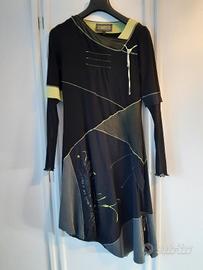 Abito longuette asimmetrico