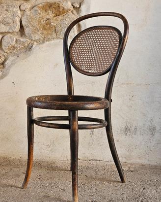 Antica sedia Thonet n.15 epoca 1870-1880