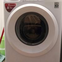 LAVATRICE MODELLO LG DIRECTORY DRIVE 8 KG