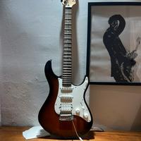 Chitarra yamaha