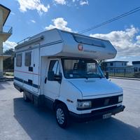 C. INTERNATIONAL FIAT DUCATO 2.5 D 6 posti