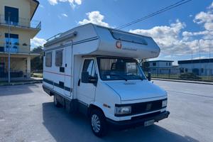 C. INTERNATIONAL FIAT DUCATO 2.5 D 6 posti