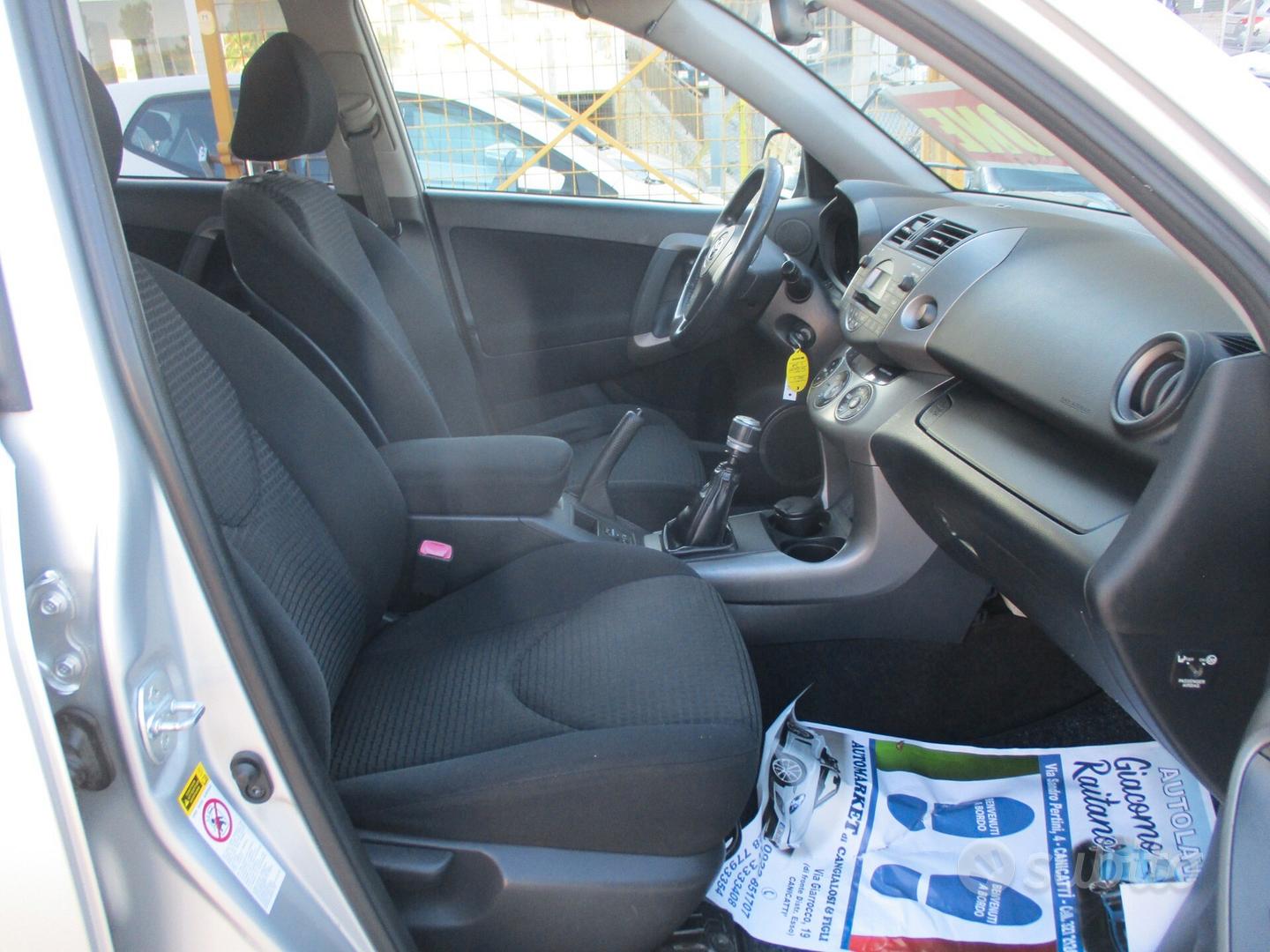 Toyota Rav4 2008 photo 4