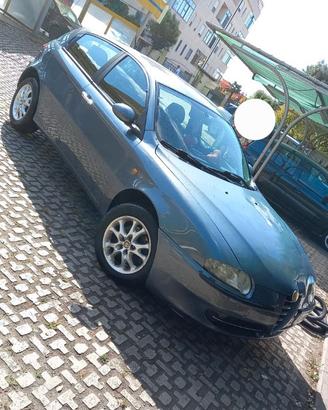 Alfa romeo 147