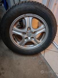 Gomme invernali 215/60 r16 e cerchi in lega